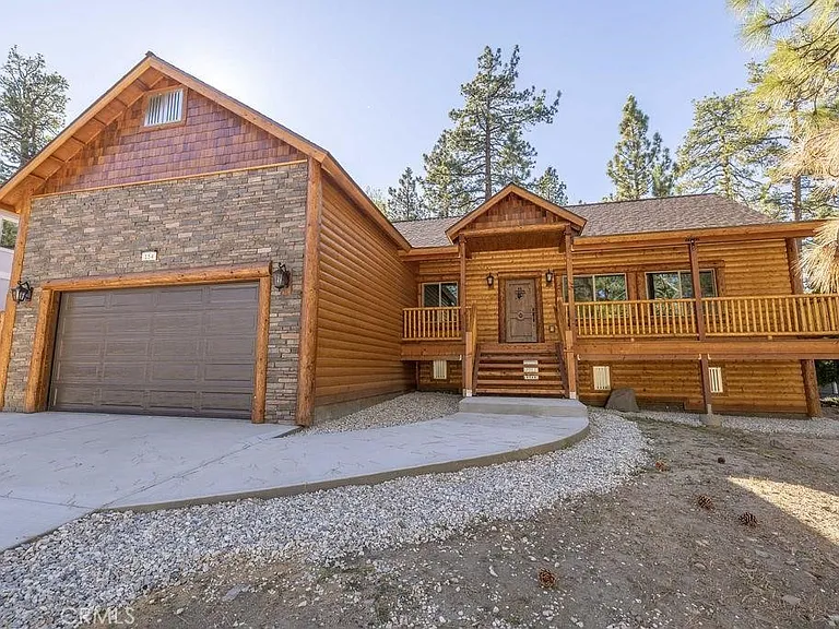 154 Mountain Lake Rd — Photo 1