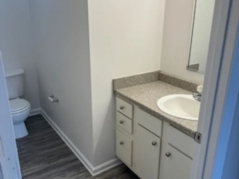 3404 Dill St NE #401 — Photo 4