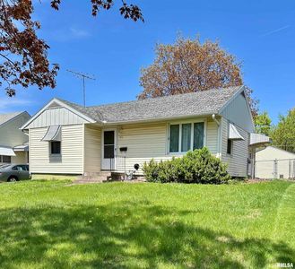 912 13th Ave S, Clinton, IA, 52732