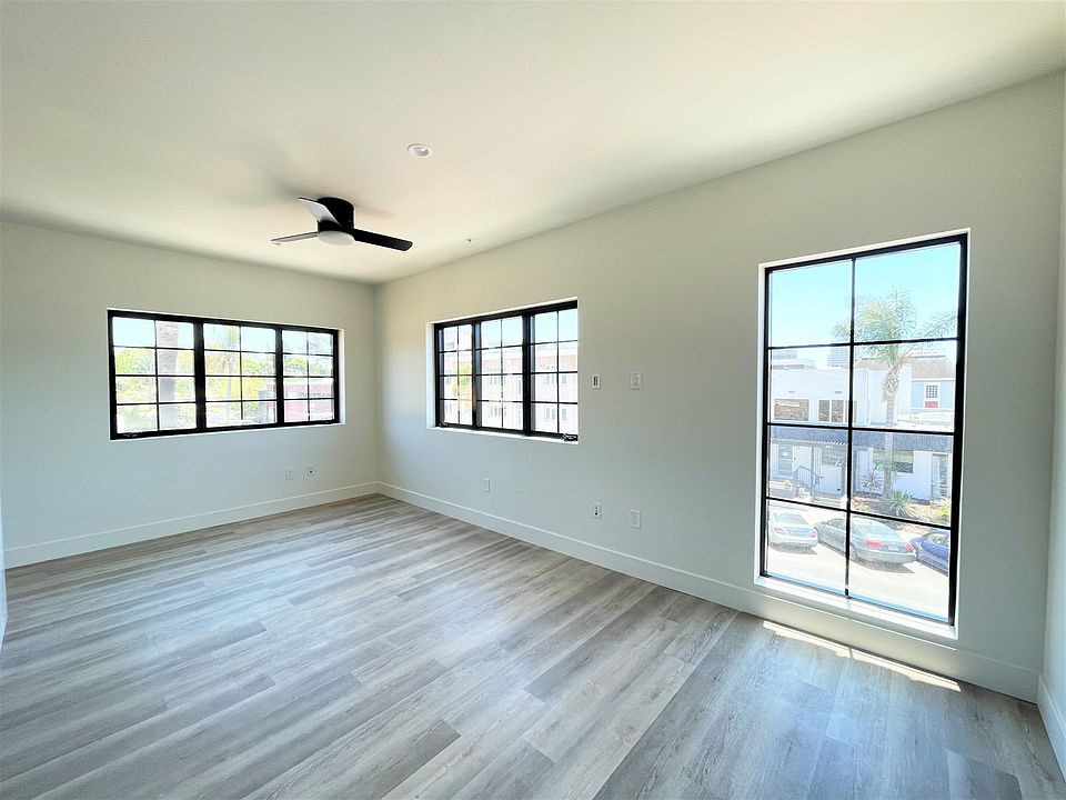 1st image of 2004 4th Ave #207