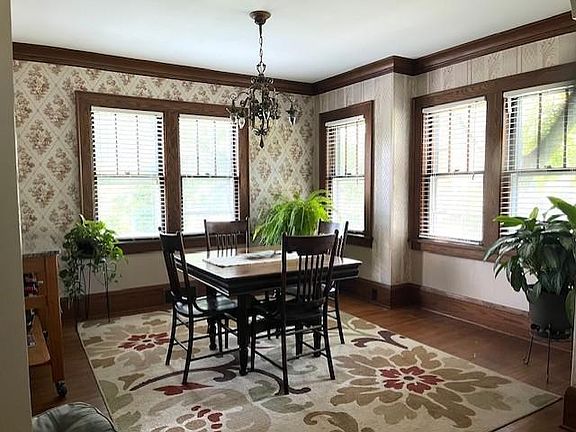 5th image of 8616 Park Ave