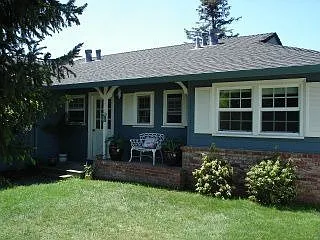 33 Granada Dr photo 1