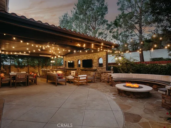 2555 Reynolds Dr, Tustin, CA 92782