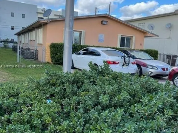 33 W 22nd St, Hialeah, FL 33010
