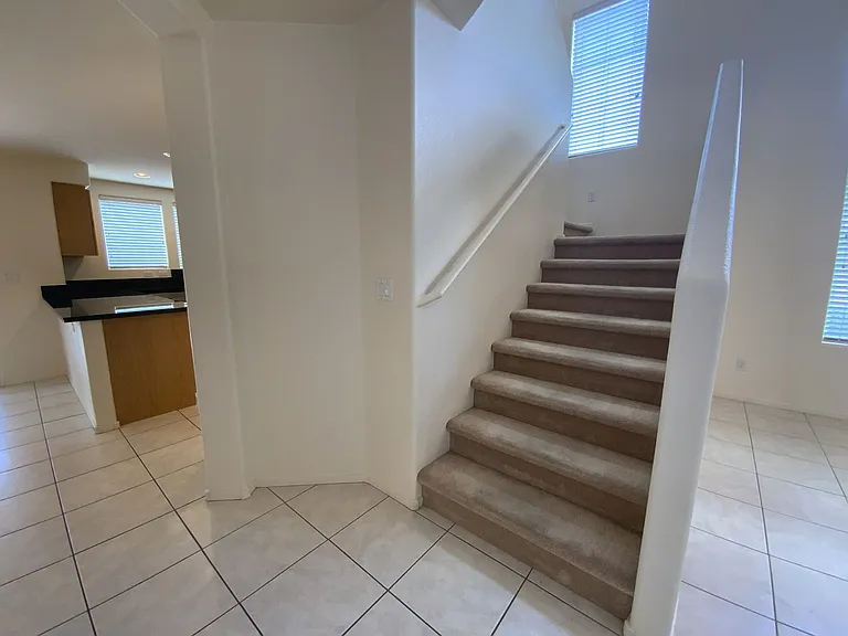 1001 Pleasing Plateau St — Photo 15