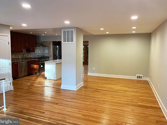 4th image of 14001 Arctic Ave