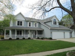2245 Toftrees Trl, Elgin, IL 60123