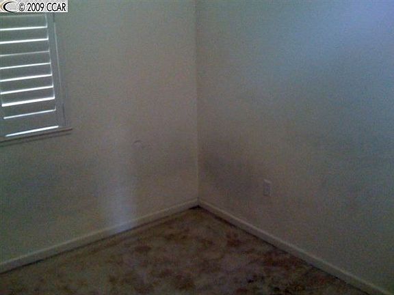 4th image of 451 Tulip Ct