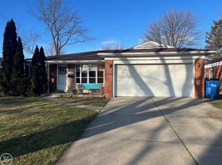 13137 Champaign Ave, Warren, MI 48089