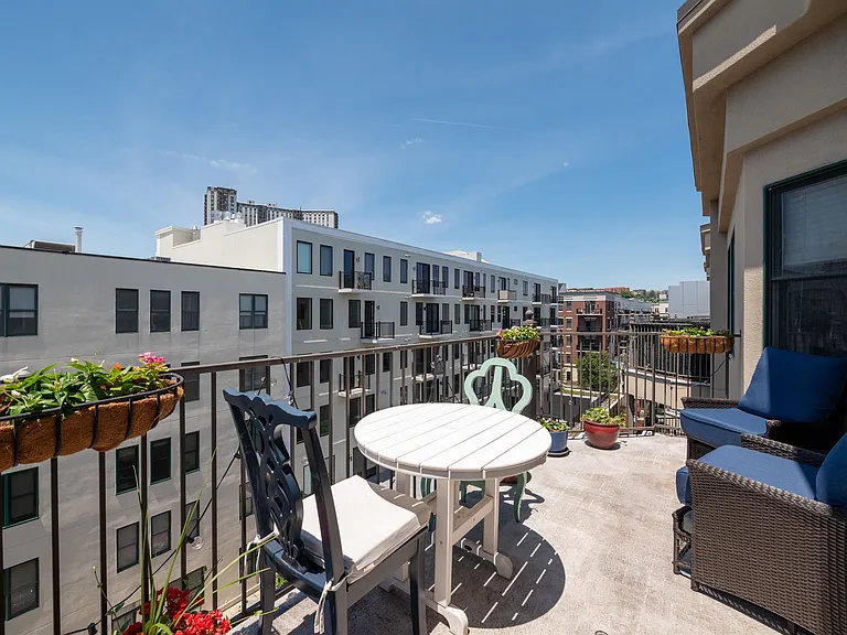 920 Jefferson St #604 — Photo 16