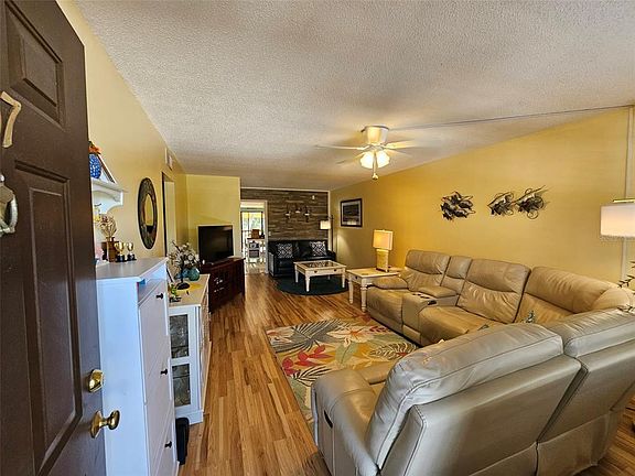 4th image of 315 30TH AVENUE W #B307