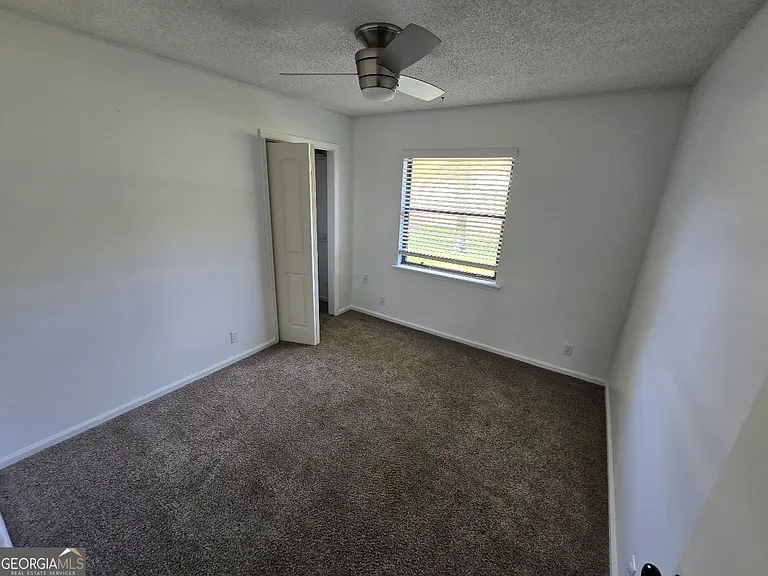 1001 Regal Rd — Photo 39