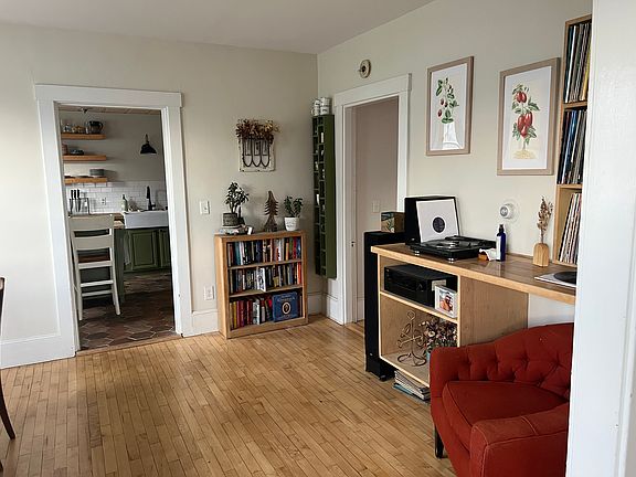 Dining room (entrance to the primary bedroom on the right)