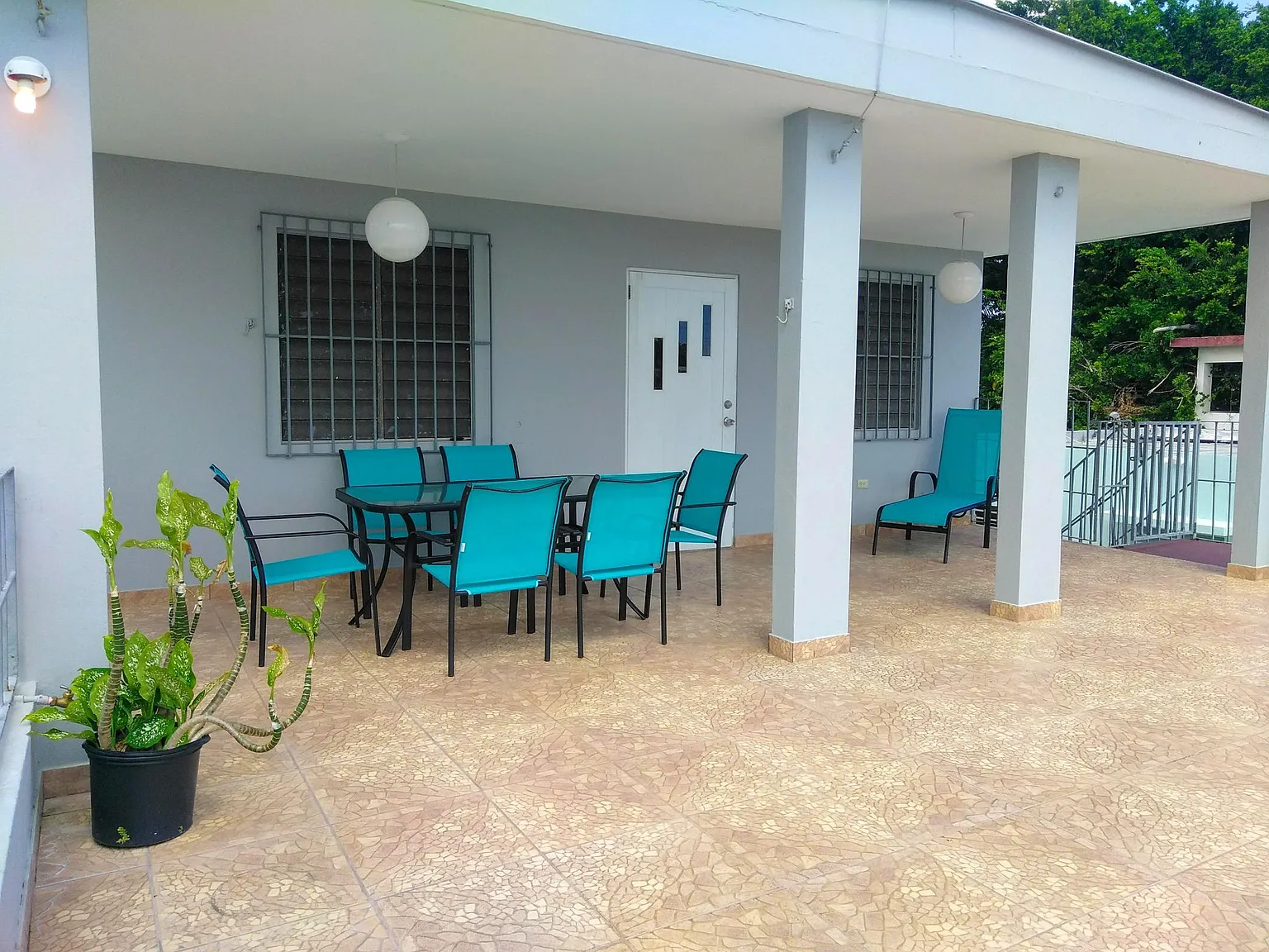 516 Calle Cabo Hermogenes Alverio — Photo 1
