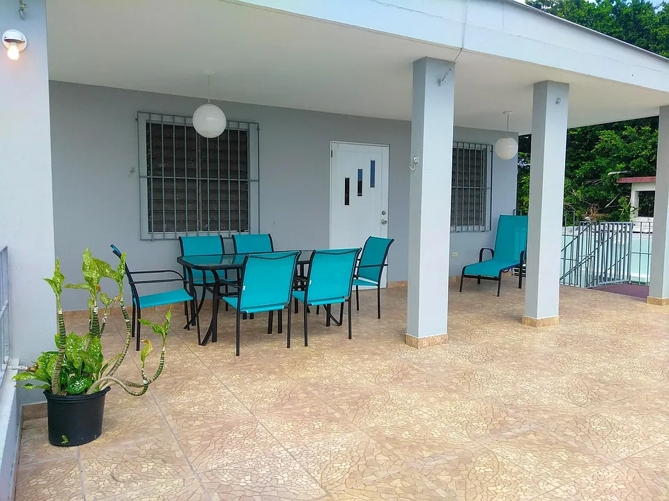 516 Calle Cabo Hermogenes Alverio