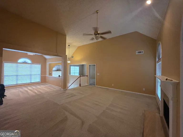 323 Bald Eagle Way — Photo 4
