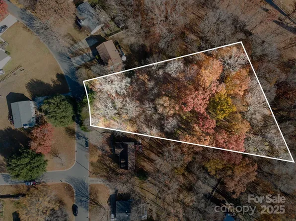 11206 Mallard Crossing Dr, Charlotte, NC 28262