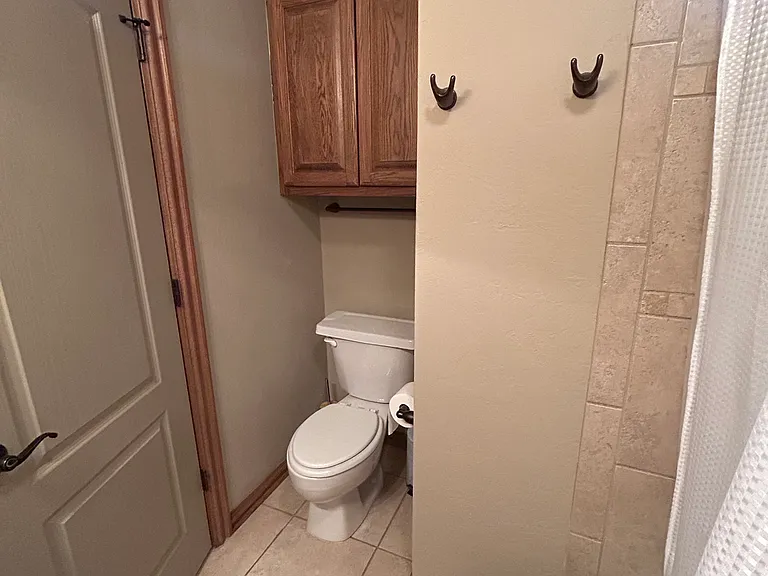 1112 Alma Dr — Photo 33