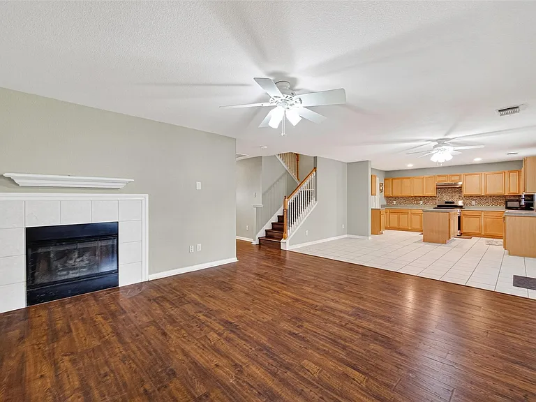 3934 Brook Garden Ln — Photo 8