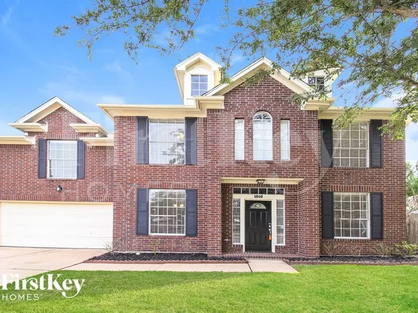 1816 Oak Lake Cir, Pearland, TX 77581