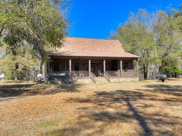 1114 Lott Bluff Rd, Blackville, SC 29817