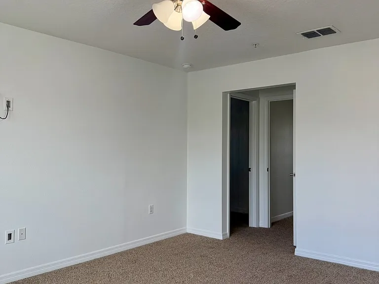 2259 Seven Oaks Dr — Photo 18