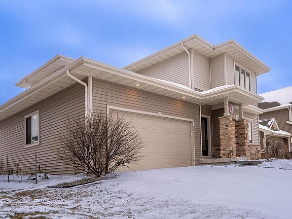 4th image of 9913 Autumn Breeze Road