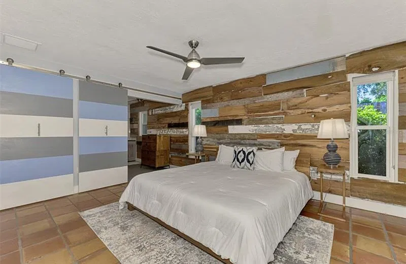 4342 Riverwood Ave — Photo 4
