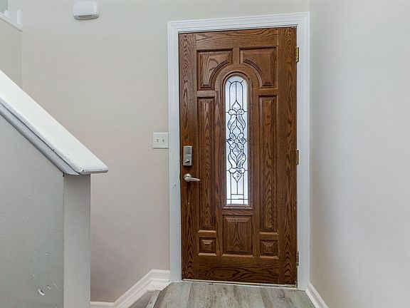 5th image of 388 Township Rd