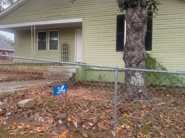 34 S Williams St, Winder, GA 30680