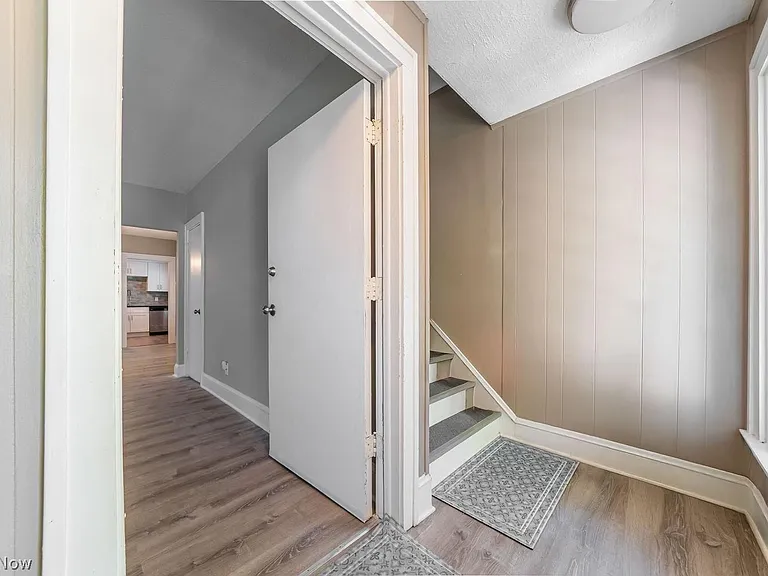17316 Madison Ave #1 — Photo 2