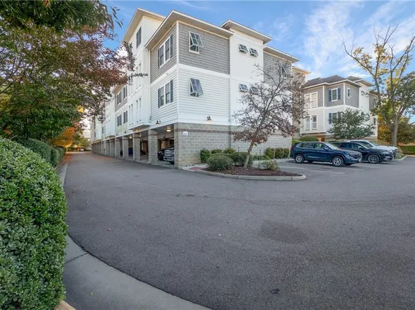 7922 Shore Dr Unit 205, Norfolk, VA 23518