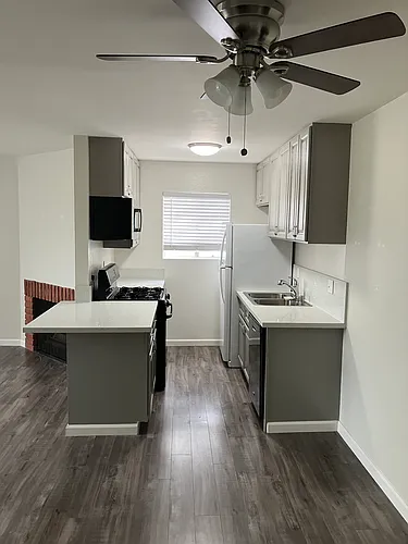303 E Providencia Ave Photo 1