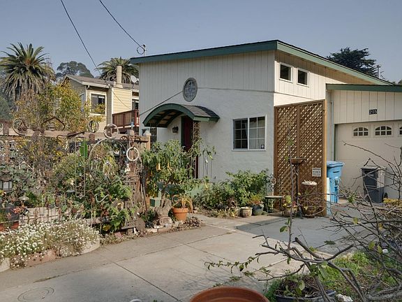 2nd image of 215 Winona Ave