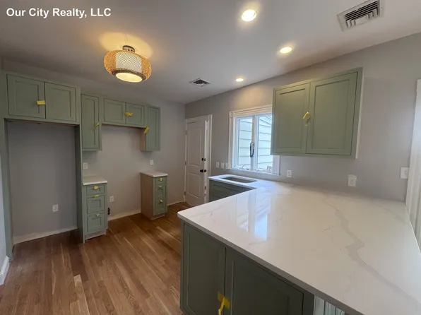 91 Cushing St #2C, Cambridge, MA 02138