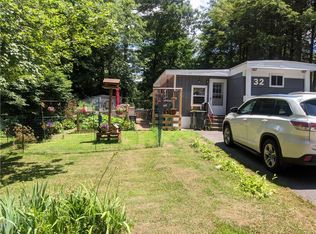 32 Maplewood Dr, Burrillville, RI 02839