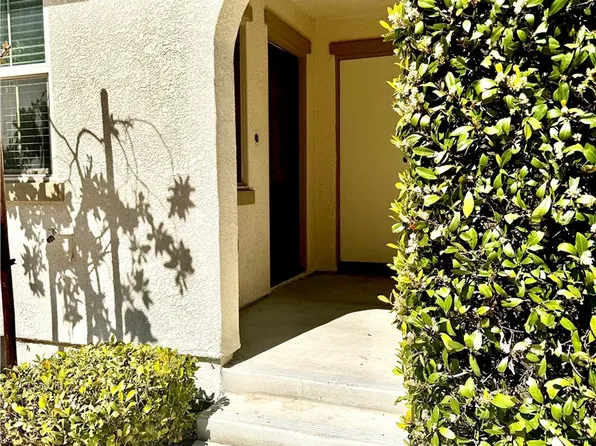 14121 W Oak Ln, Van Nuys, CA 91405