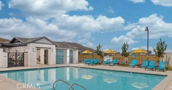 3 bed, 2.5 bath, 1848 sqft, $3,350 — Photo 2