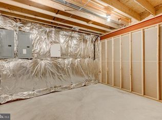 6711 Monroe Ave, Sykesville, MD 21784