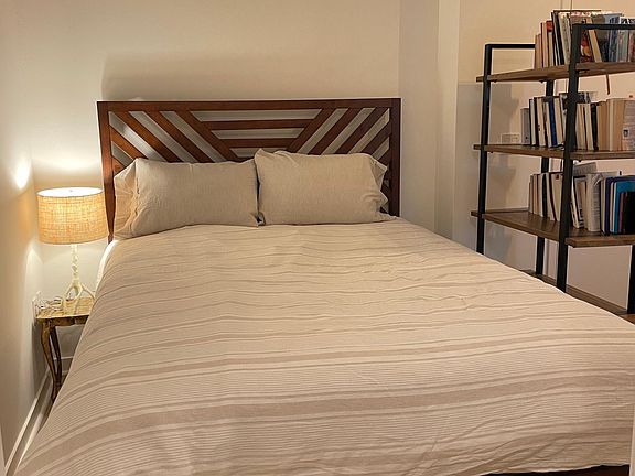 Bed Nook