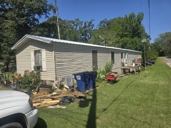 390 Campground Rd, Trinity, TX 75862