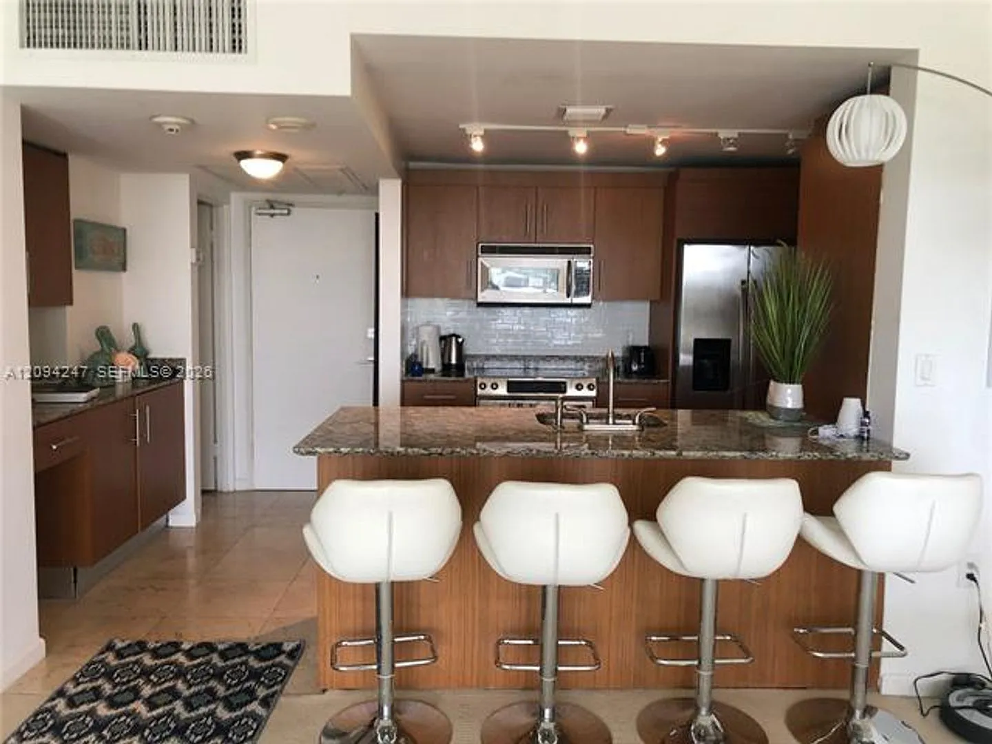 10275 Collins Ave cu-427, Bal Harbour, FL 33154 — Photo 1