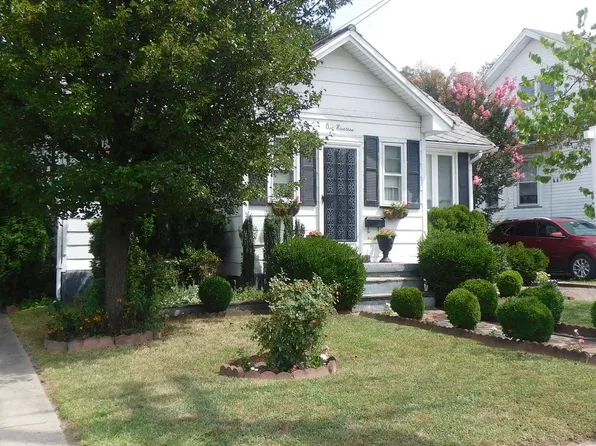 119 S Chester Ave, Riverside, NJ 08075