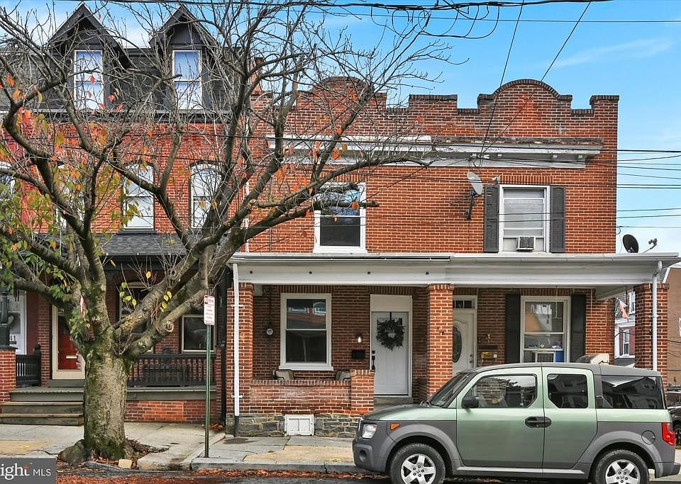 1st image of 437 Nevin St