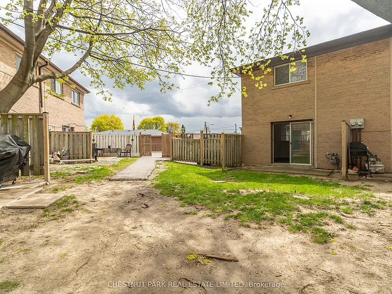 44 Romfield Dr #23 — Photo 35