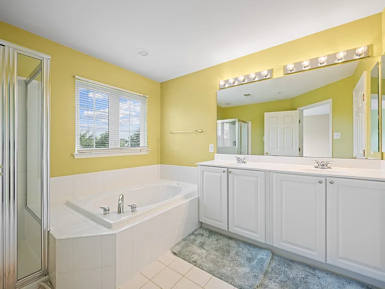 10745 Hillingdon Rd — Photo 14