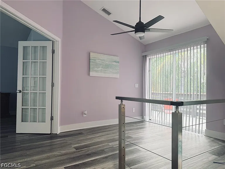 827 SW 24th St — Photo 17