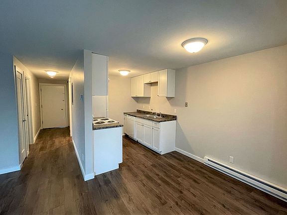 4th image of 12316 32nd Ave NE Unit 201
