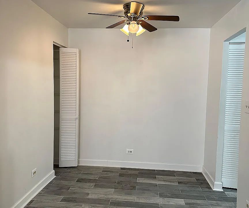 1st image of 3820 N Pine Grove Ave #513