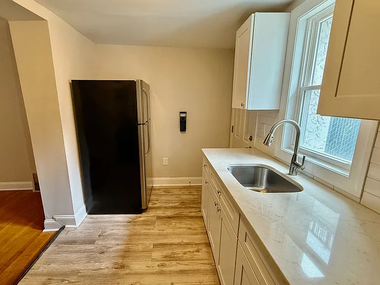 1228 Peters St — Photo 19